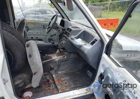 1989 Suzuki Sidekick Jx/Jlx из США, поврежденный, VIN JS4TA01C4K4121335